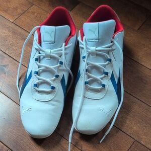 Puma Men’s White Sneakers with Blue Accents and Red Lining